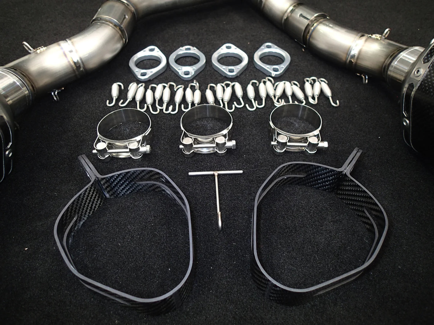 Vandemo Titanium Exhaust System with Carbon Fibre Mufflers Kawasaki Z1000 2014-2020