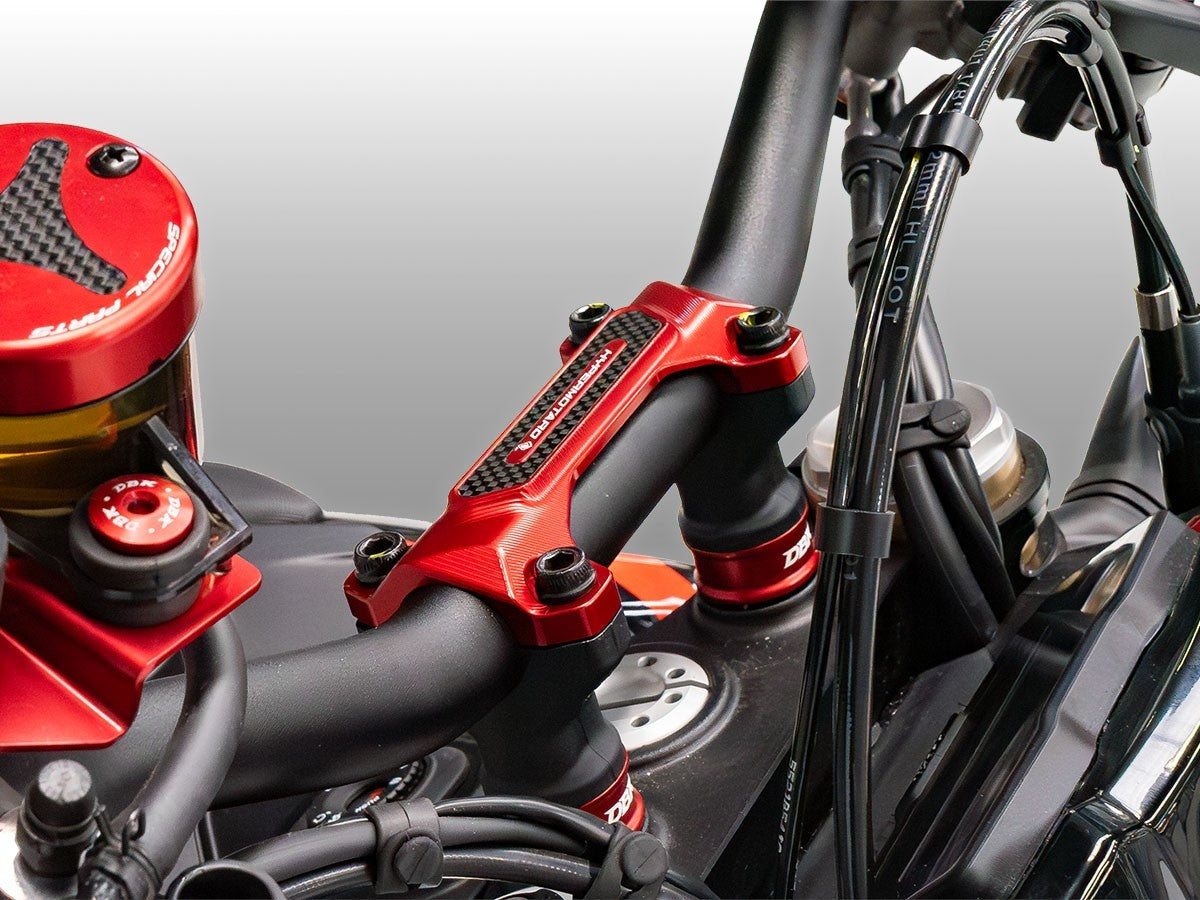 DBK Handlebar Clamp Ducati Hypermotard 698 Mono 2024-2025 - Adventure Parts