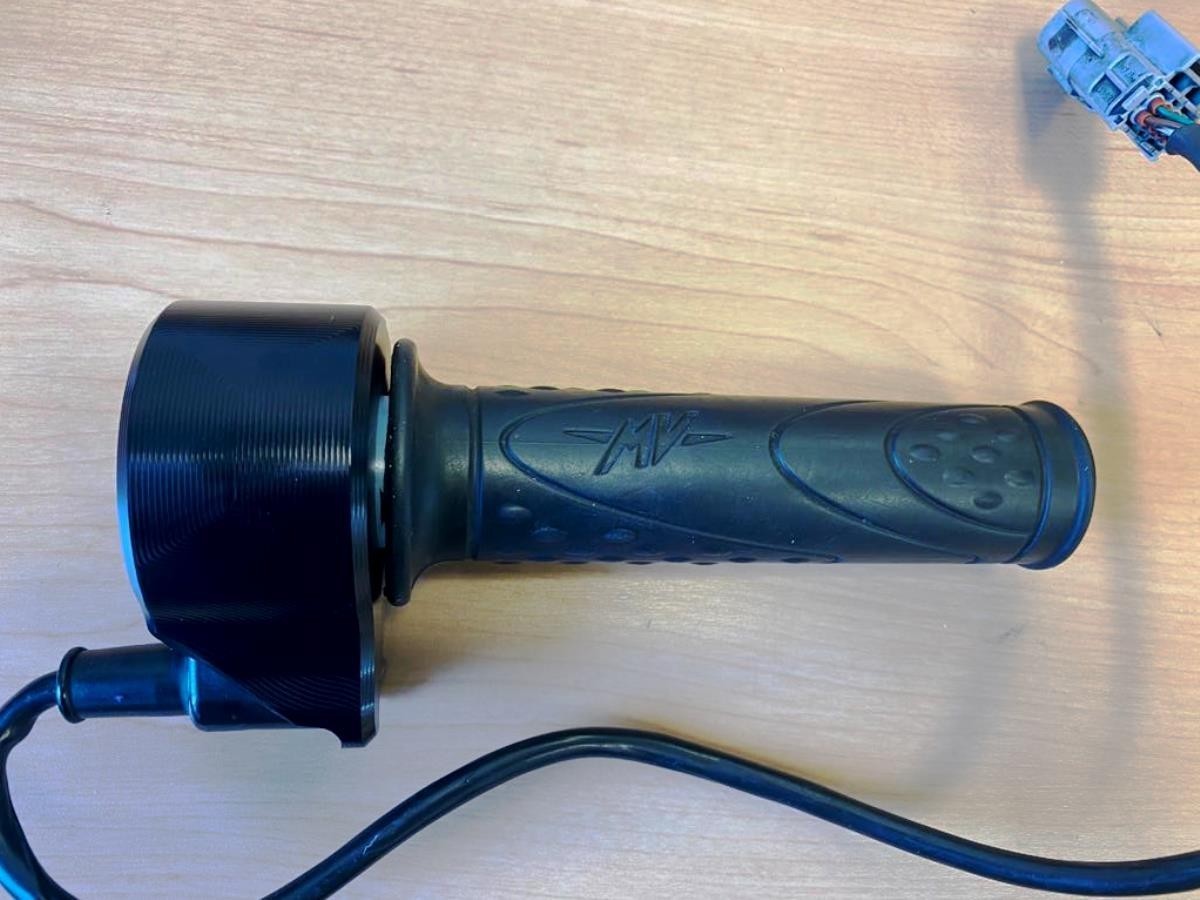 DBK Body Gas Control Ducati Monster 1200 2014-2016