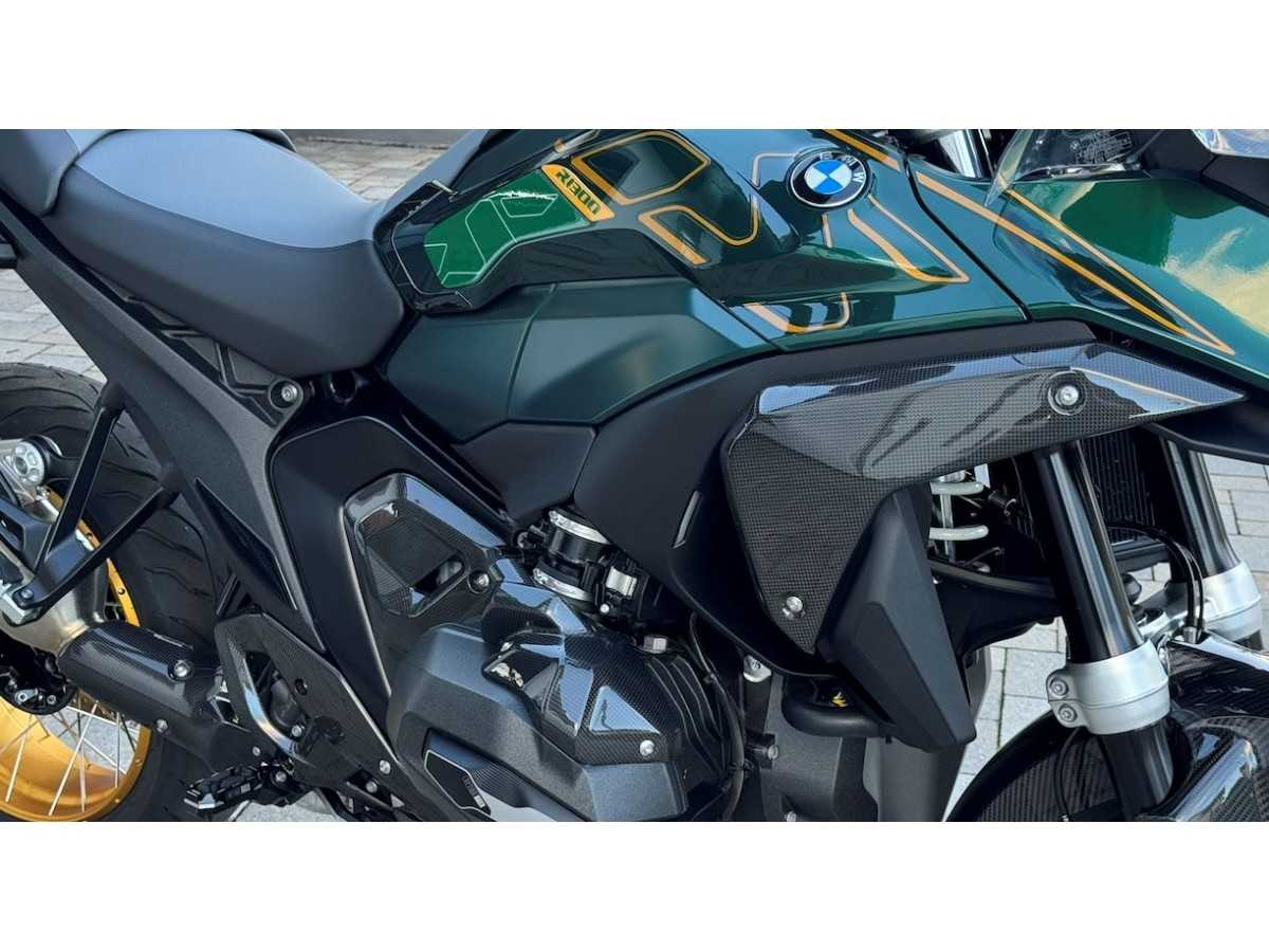 DBK Panels Carbon Side Glossy  BMW R1300GS 2024-2025