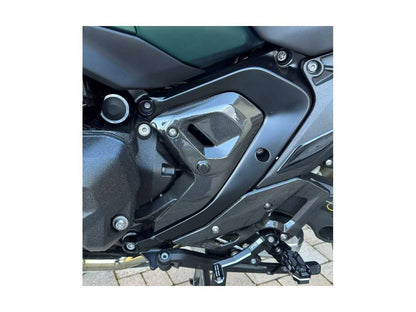 DBK Panels Carbon Side Glossy  BMW R1300GS 2024-2025
