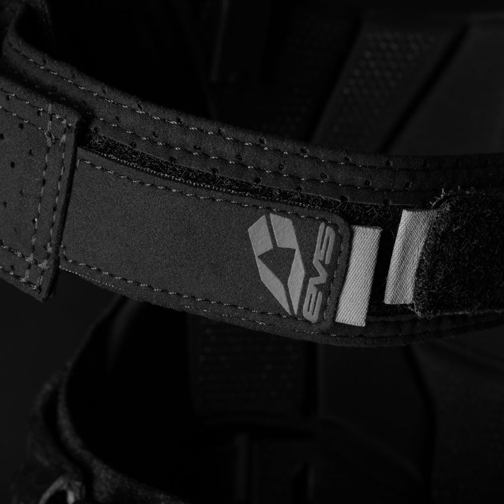 EVS WEB Eclipse Knee Brace Left