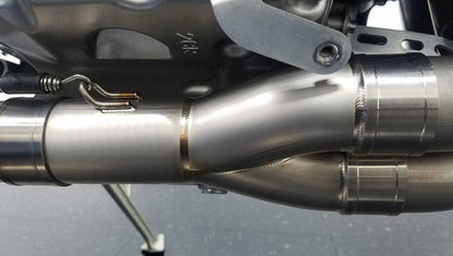 Graves Full Titanium Exhaust System with Carbon 200mm Silencer Yamaha R1 2015-2024 - Adventure Parts