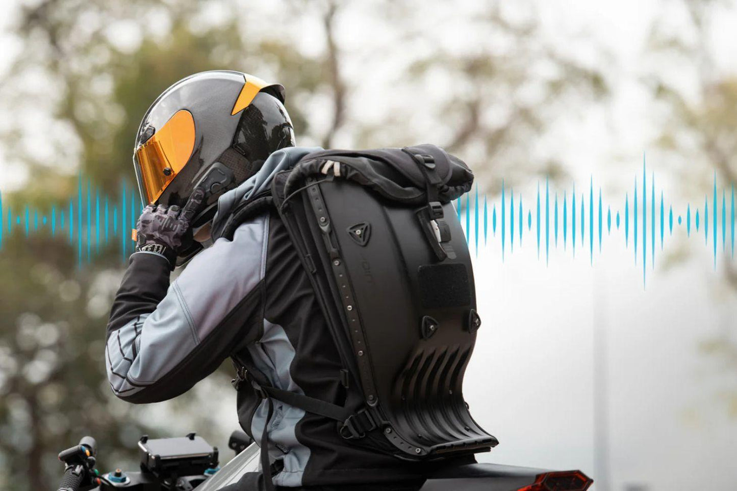 Cardo Freecom 4X Bluetooth Communication System