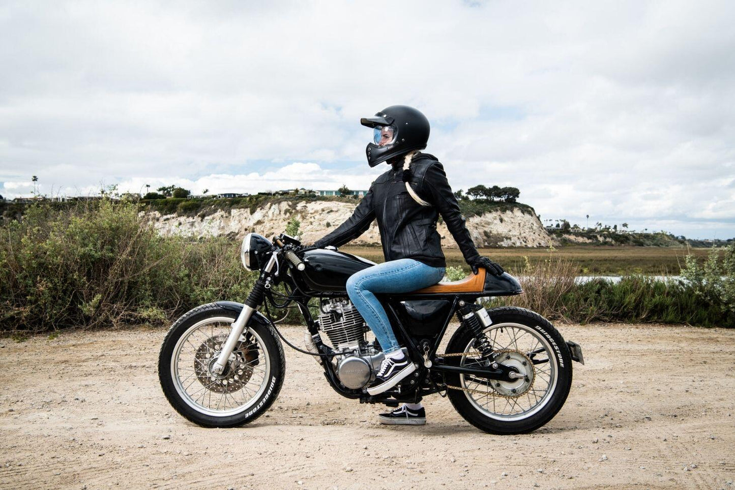 HJC V60 Full Face Motorcycle Helmet