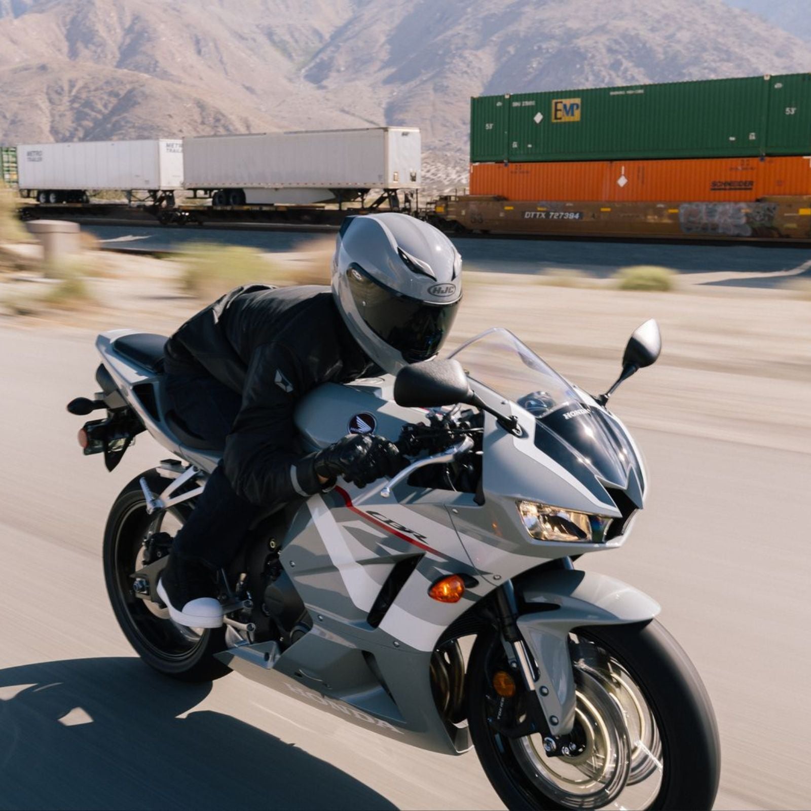 HJC I11 Motorcycle Helmets - Adventure Parts