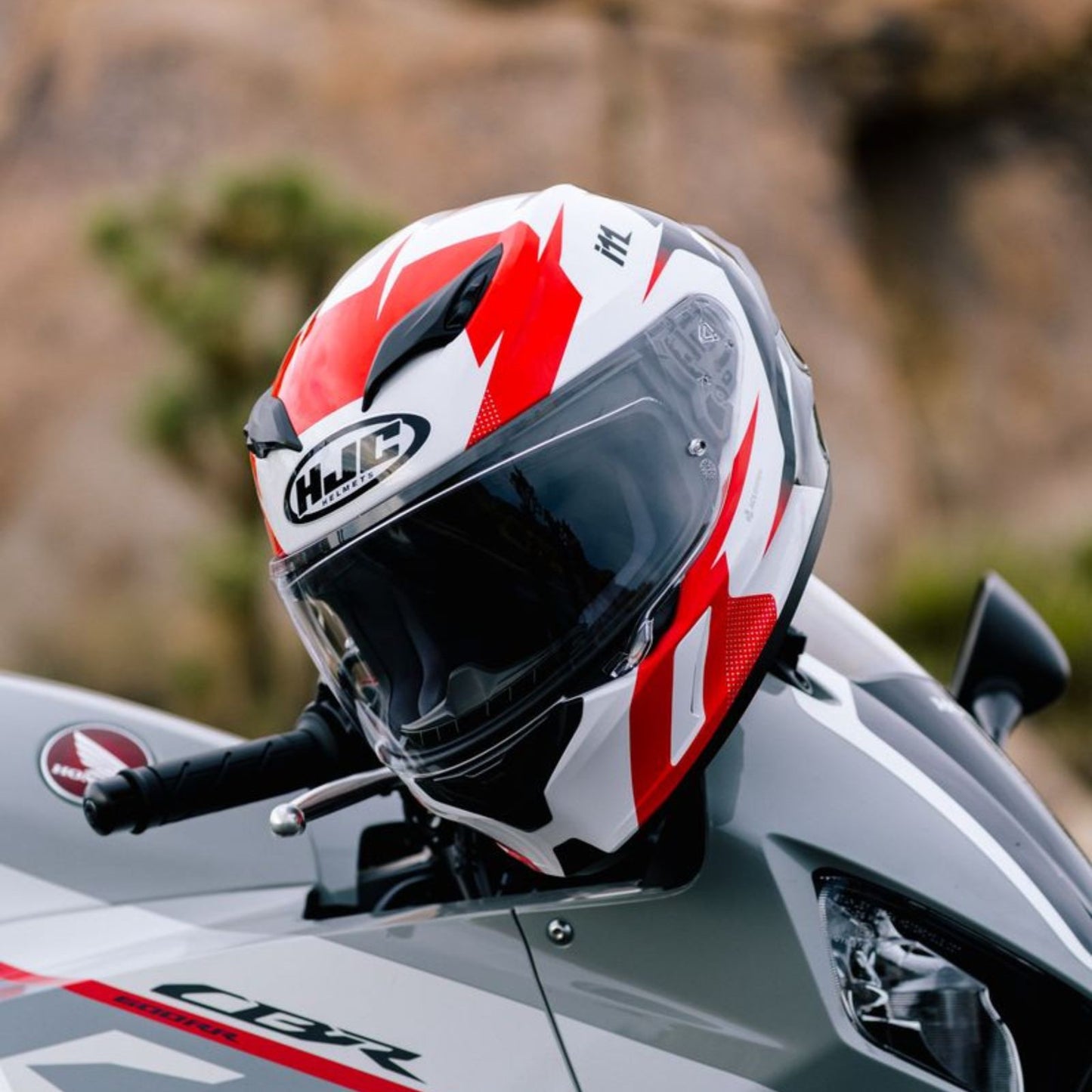 HJC I11 Instant Motorcycle Helmets - Adventure Parts