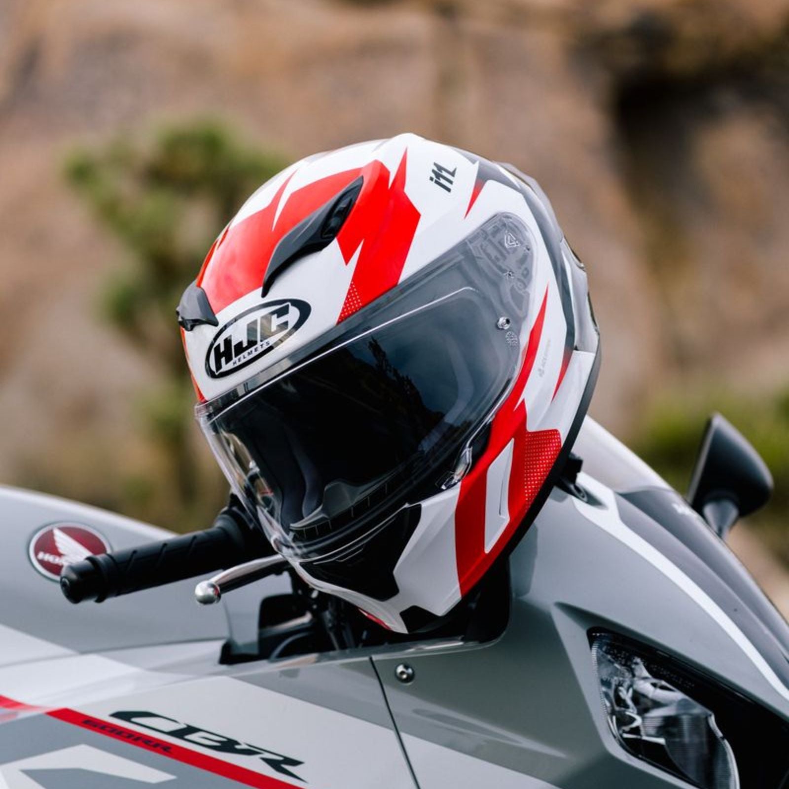 HJC I11 Instant Motorcycle Helmets - Adventure Parts