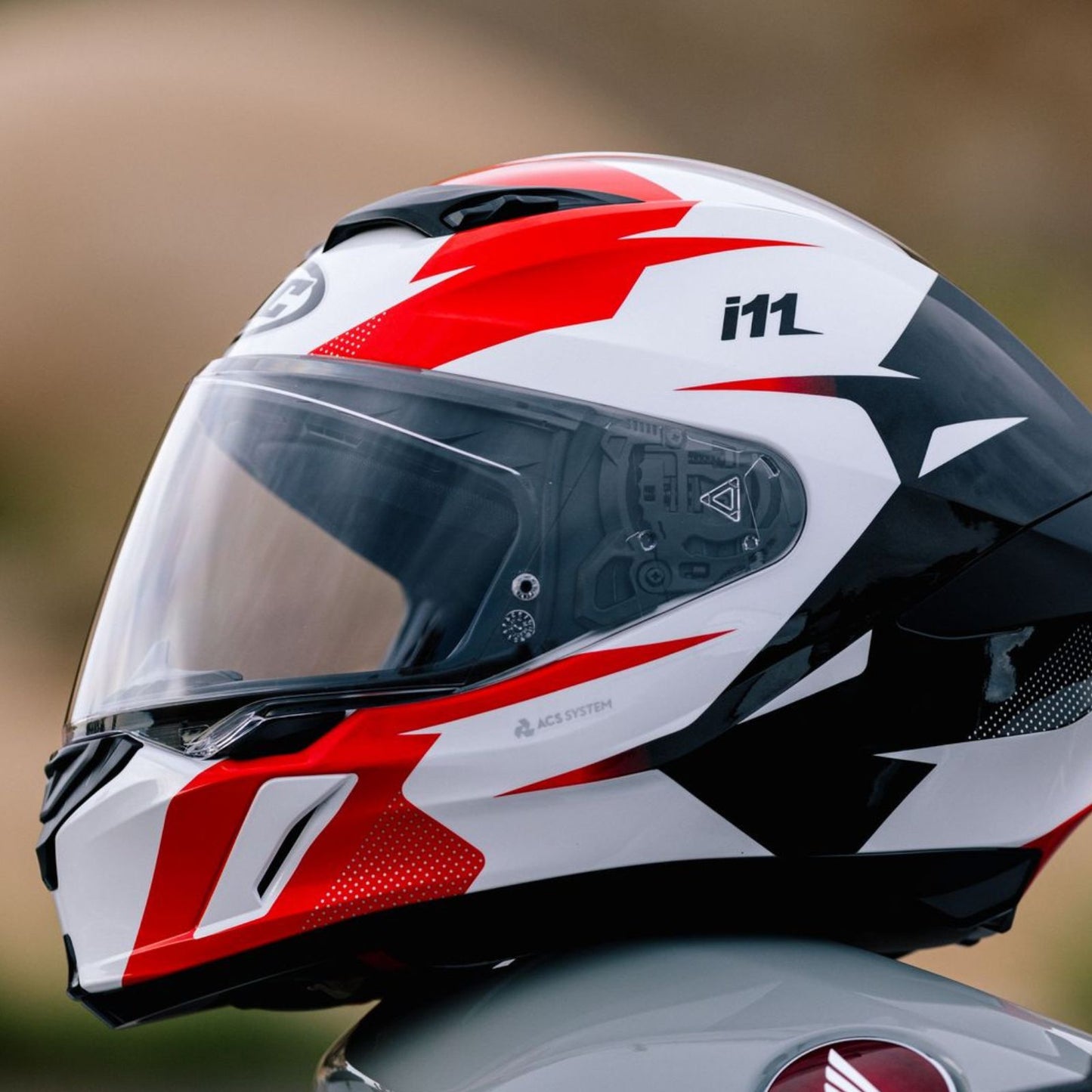 HJC I11 Instant Motorcycle Helmets - Adventure Parts