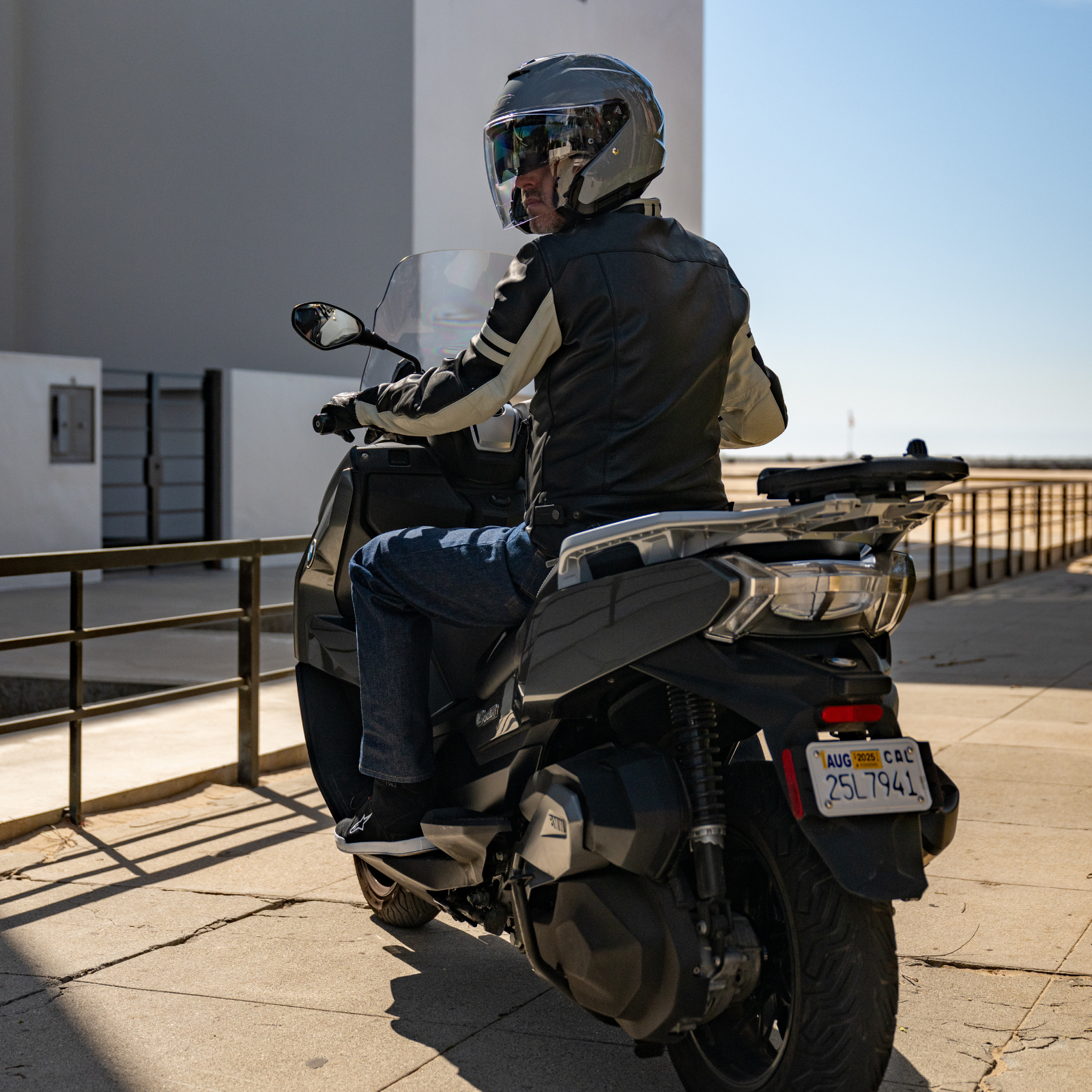 HJC I31 Open Face Motorcycle Helmets - Adventure Parts