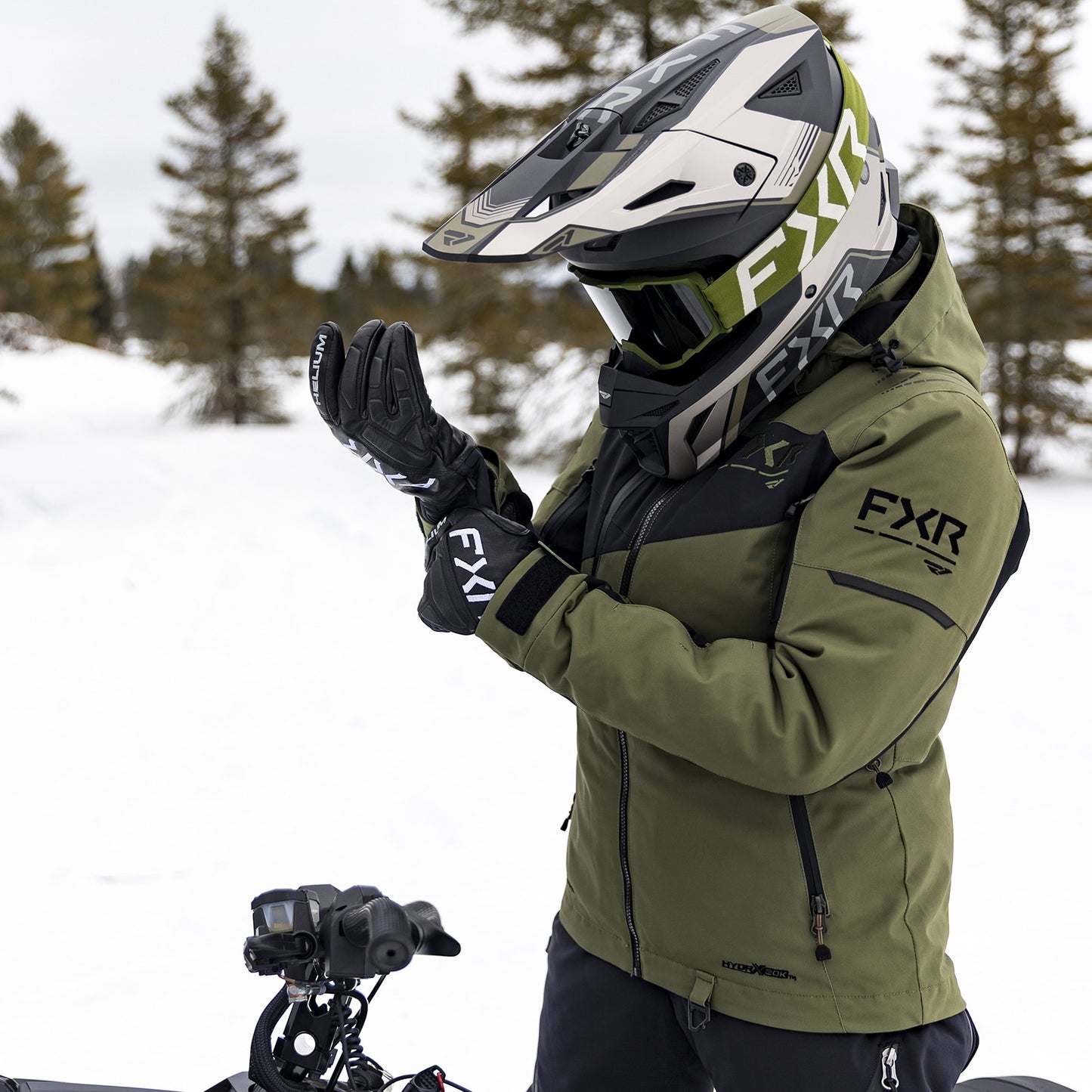 FXR Men's Helium Leather Short Cuff Gloves