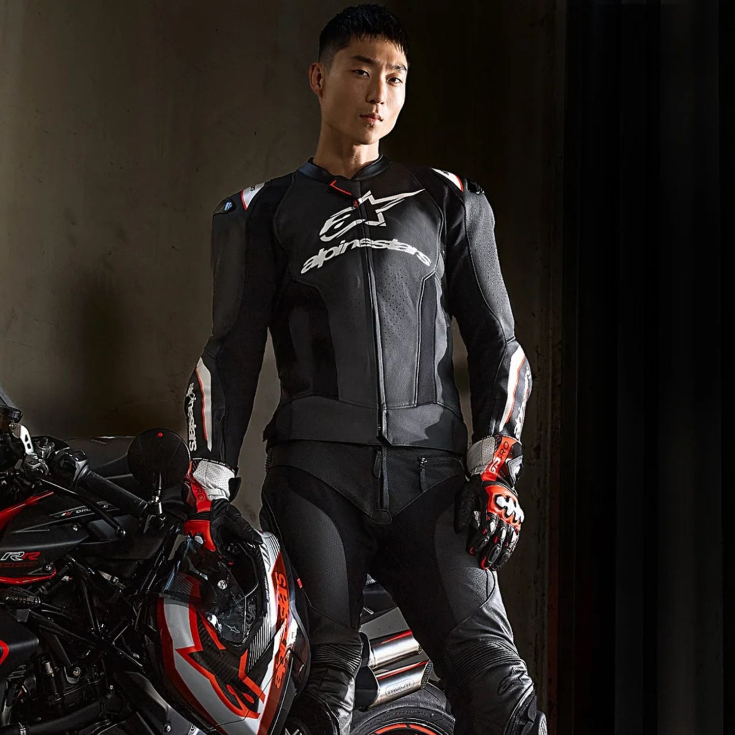 Alpinestars Missile V3 Ignition Leather Motorcycle Jacket