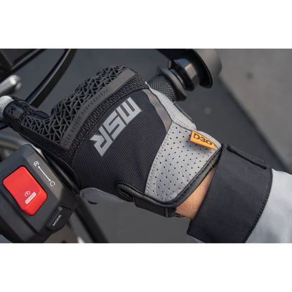 MSR® La Sal Glove w/D3O