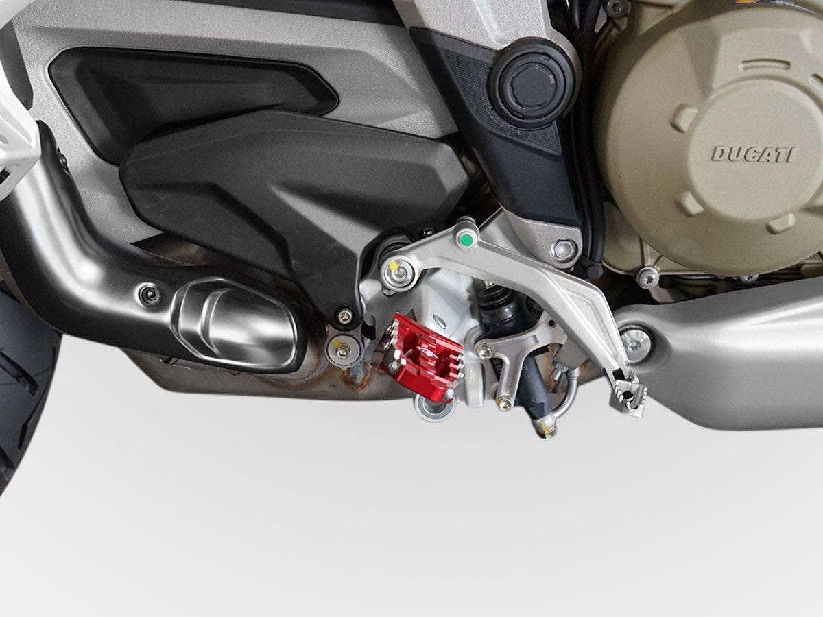 DBK Adjustable Off-Road Pilot Pedals Kit (Ø6mm Pin) Ducati Diavel 2011-2022