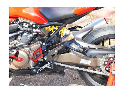 DBK Kit Passenger Pegs Ducati Monster 2014-2017 - Adventure Parts