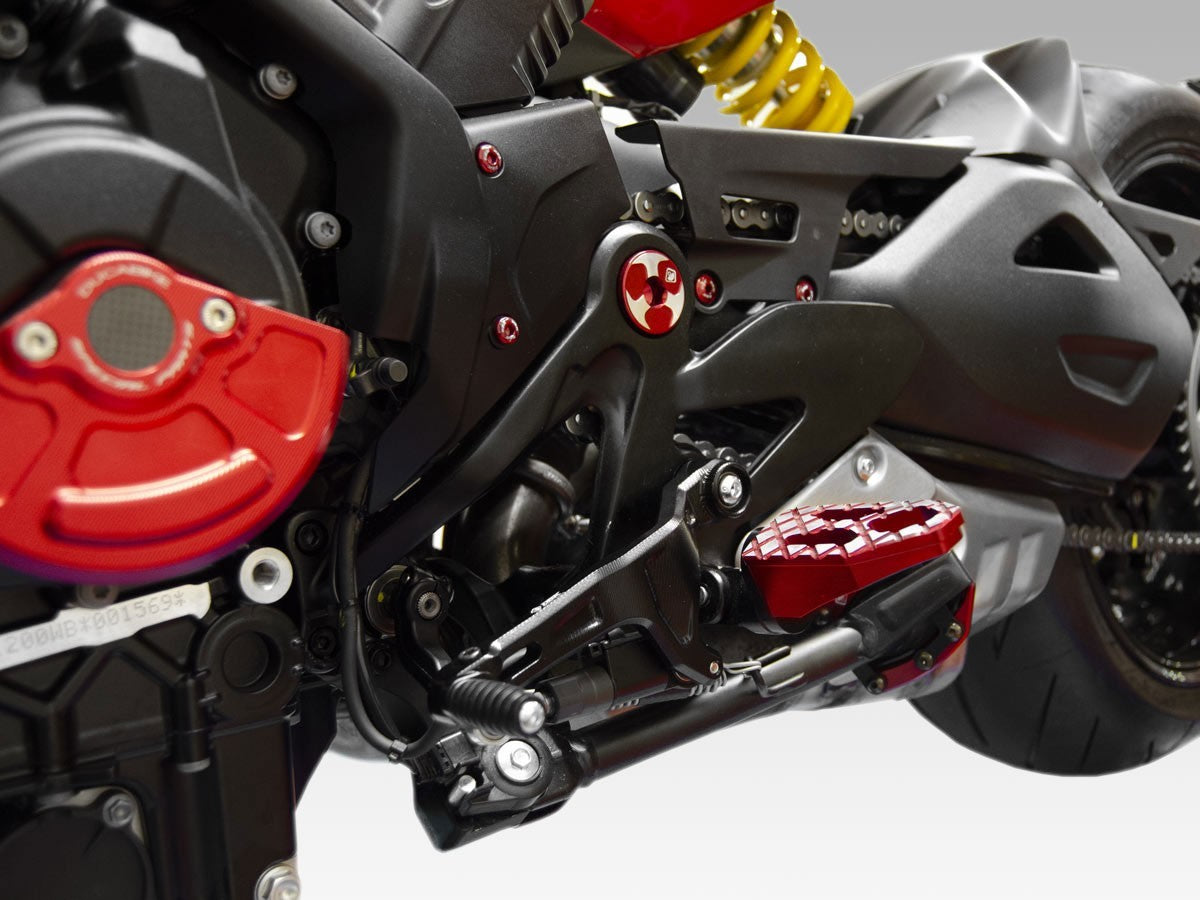 DBK Lever Reverse Shift Ducati Diavel V4 2023-2025 - Adventure Parts