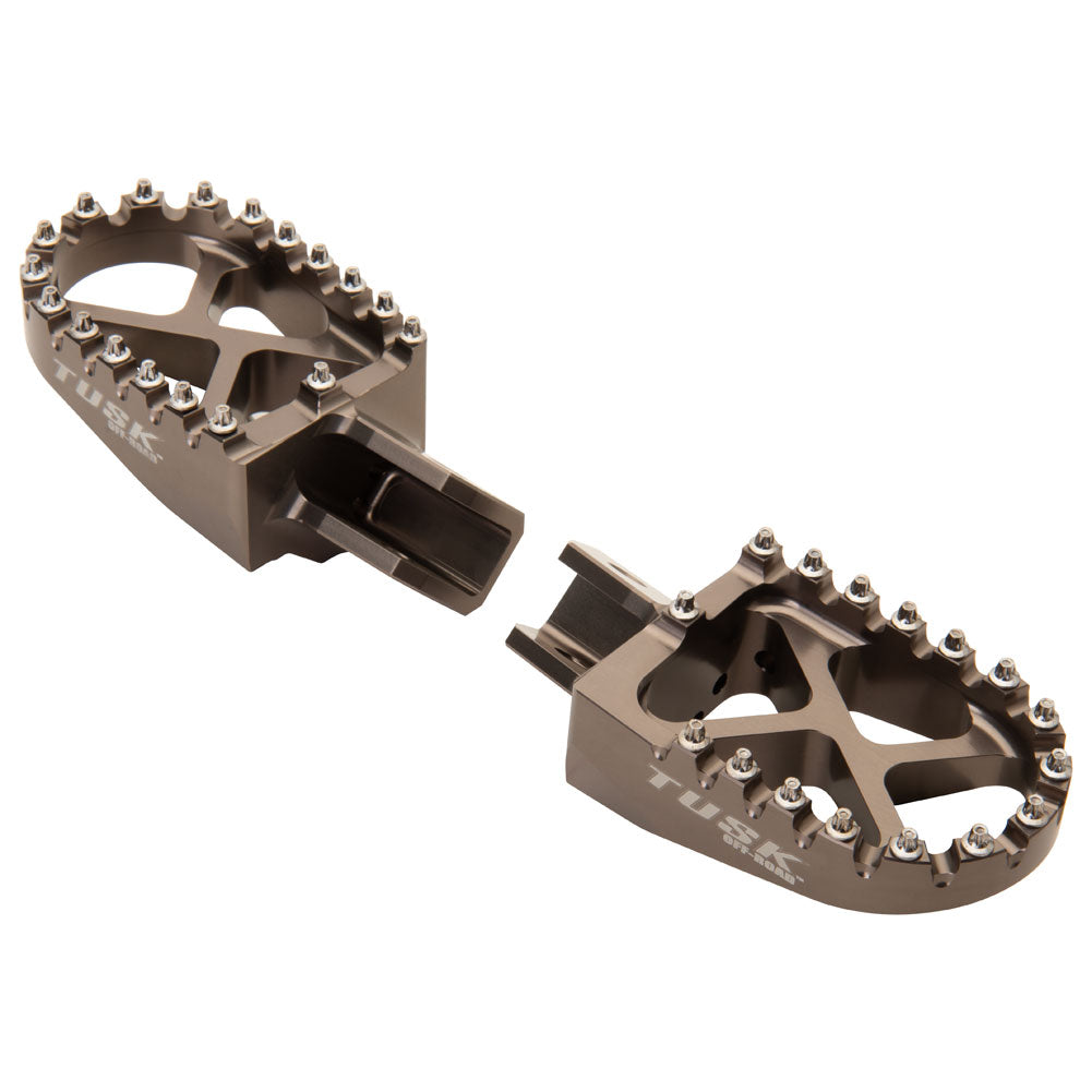 Tusk Billet Race Foot Pegs Yamaha TW200 1987–2026 - Adventure Parts
