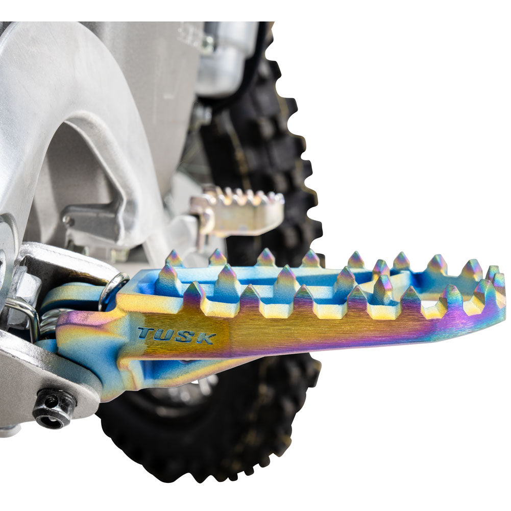 Tusk Blitz Titanium Moto Foot Pegs Jet Fuel Kawasaki KX250 2006–2026 - Adventure Parts