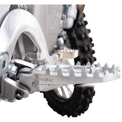 Tusk Blitz Titanium Moto Foot Pegs Jet Fuel Kawasaki KX250 2006–2026 - Adventure Parts