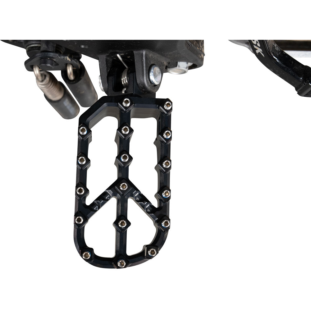 Tusk Edge Billet Adventure Foot Pegs CFMOTO IBEX 800 E 2023–2026 - Adventure Parts