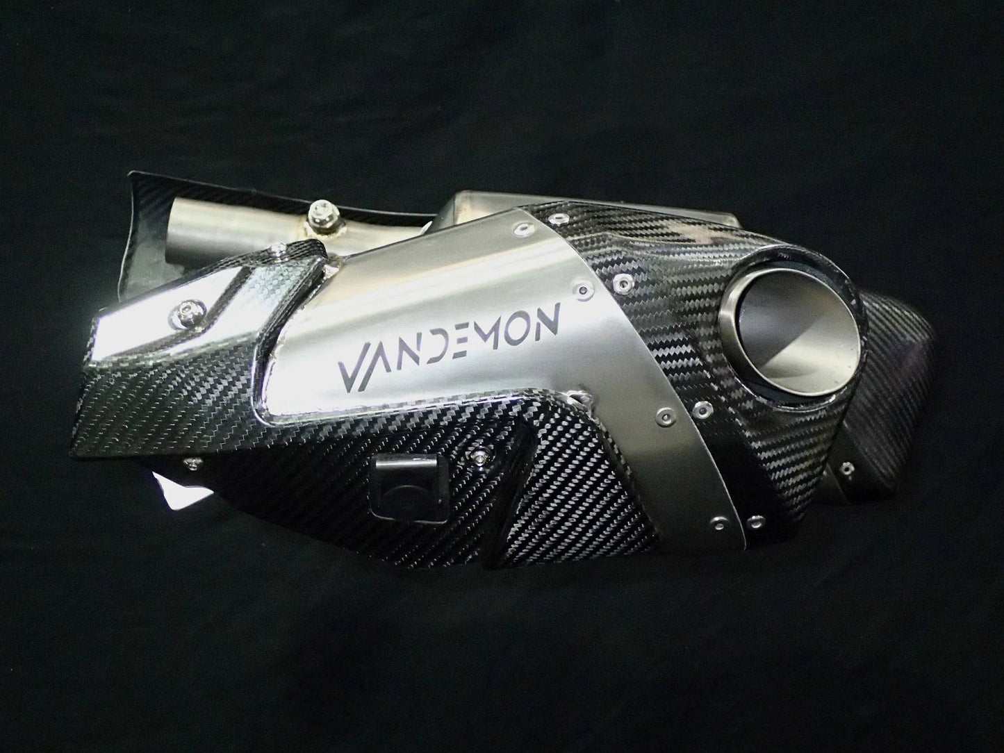 Vandemon Titanium Bimodal Stealth Titanium Slip-On Mufflers Triumph Rocket 3R & GT 2500 2019-2023